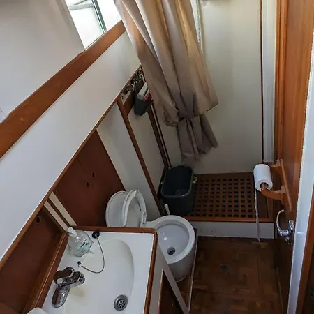 Au Coeur De - Le Brise Iodee Hotel na wodzie *